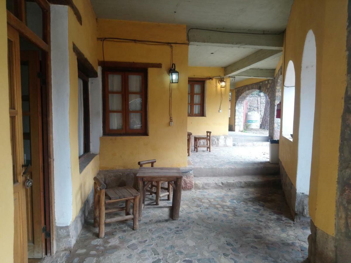 Club Hostel Тилкара Екстериор снимка